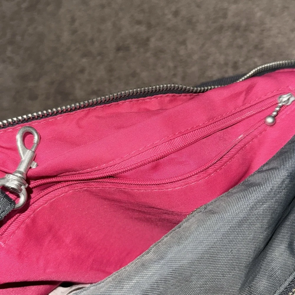 Baggallini brand crossbody